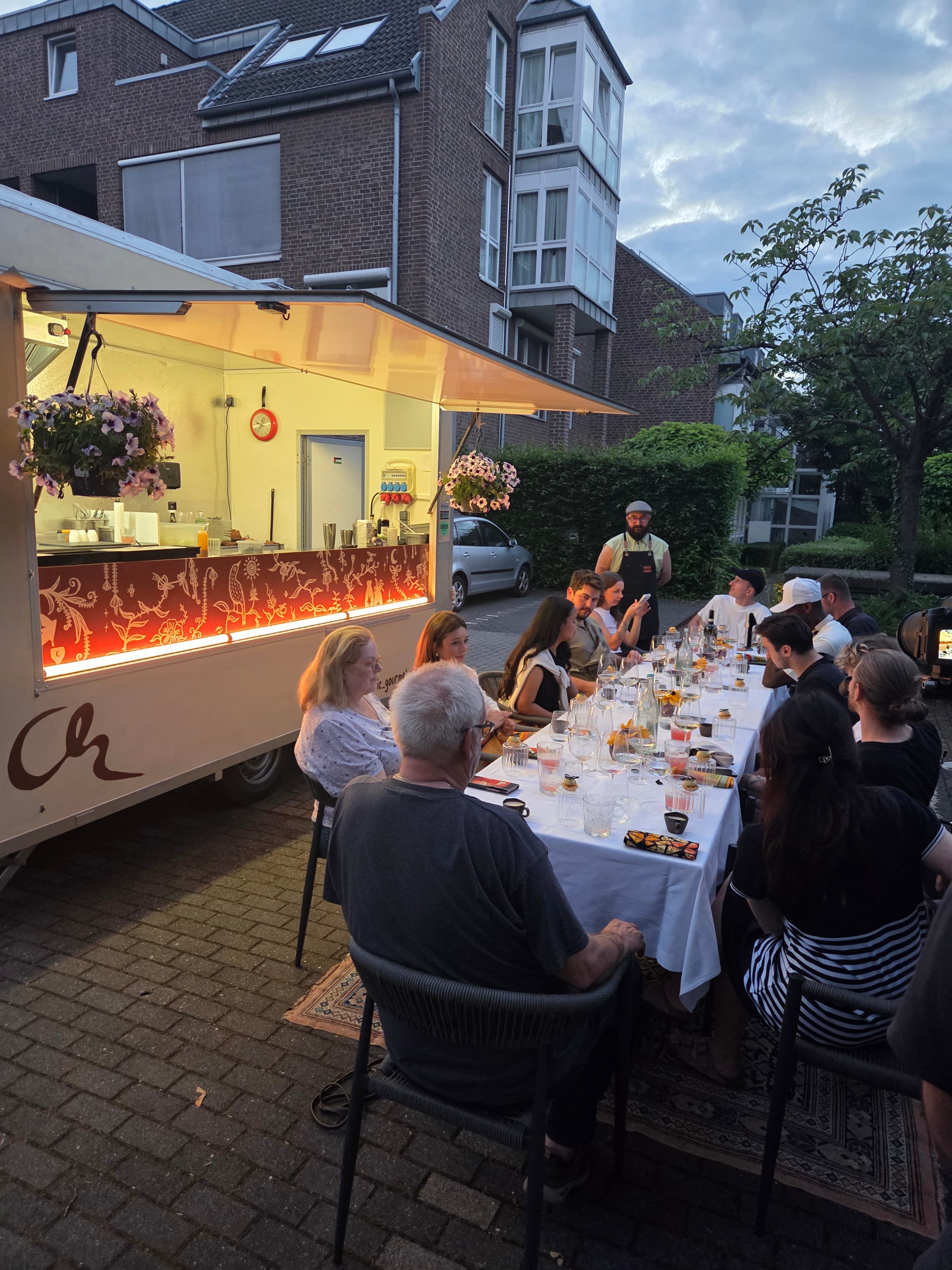 Outdoor fine dining